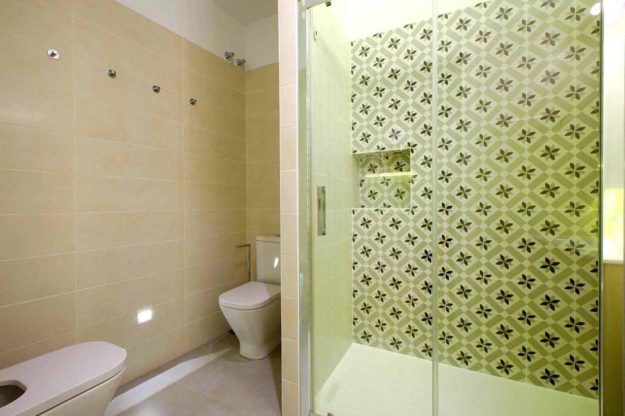 Prado Suite Мадрид Екстериор снимка