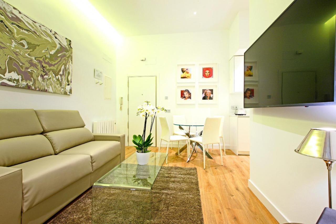 Prado Suite Мадрид Екстериор снимка
