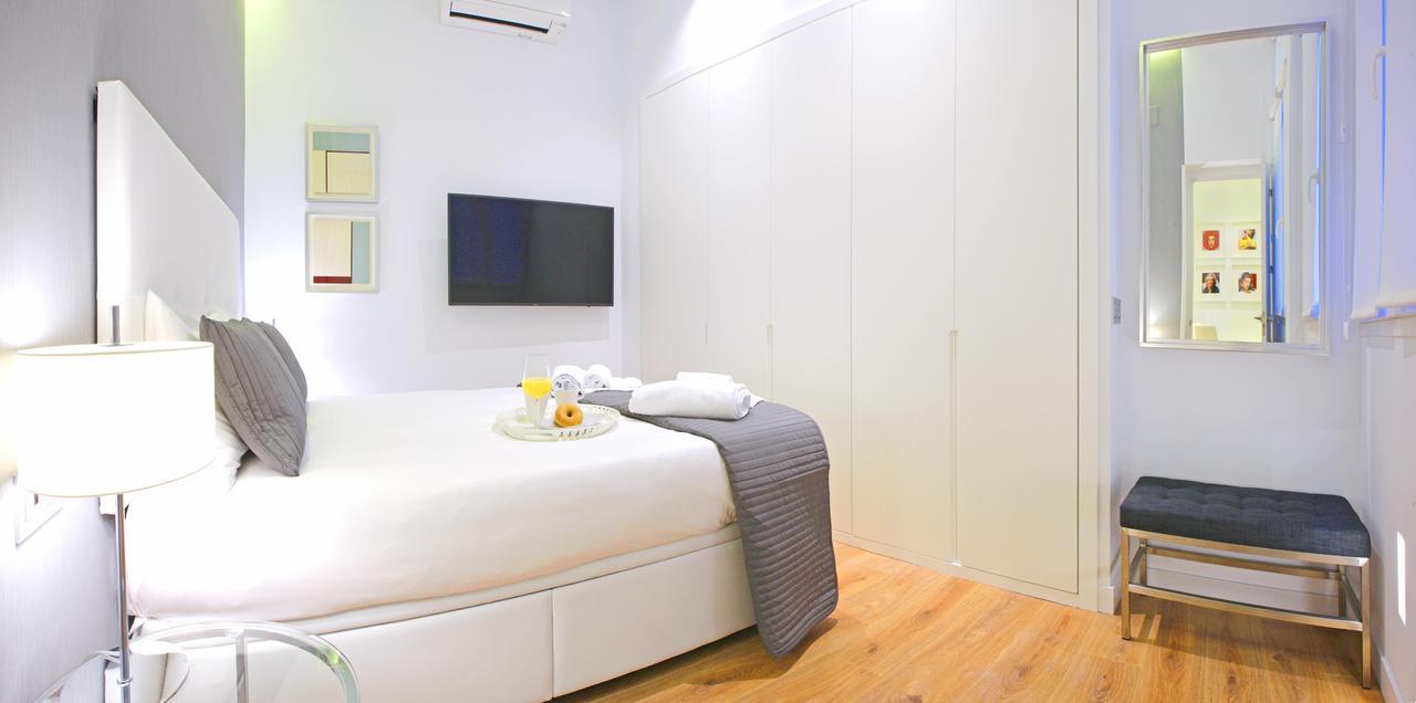 Prado Suite Мадрид Екстериор снимка