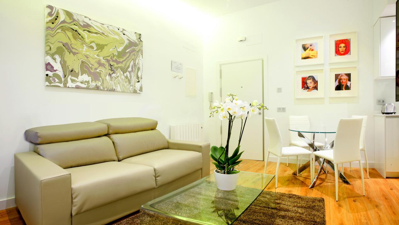 Prado Suite Мадрид Екстериор снимка